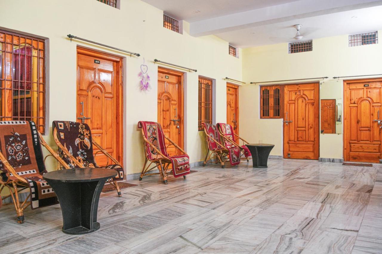 הוסטל ורנאסי Banjara House מראה חיצוני תמונה